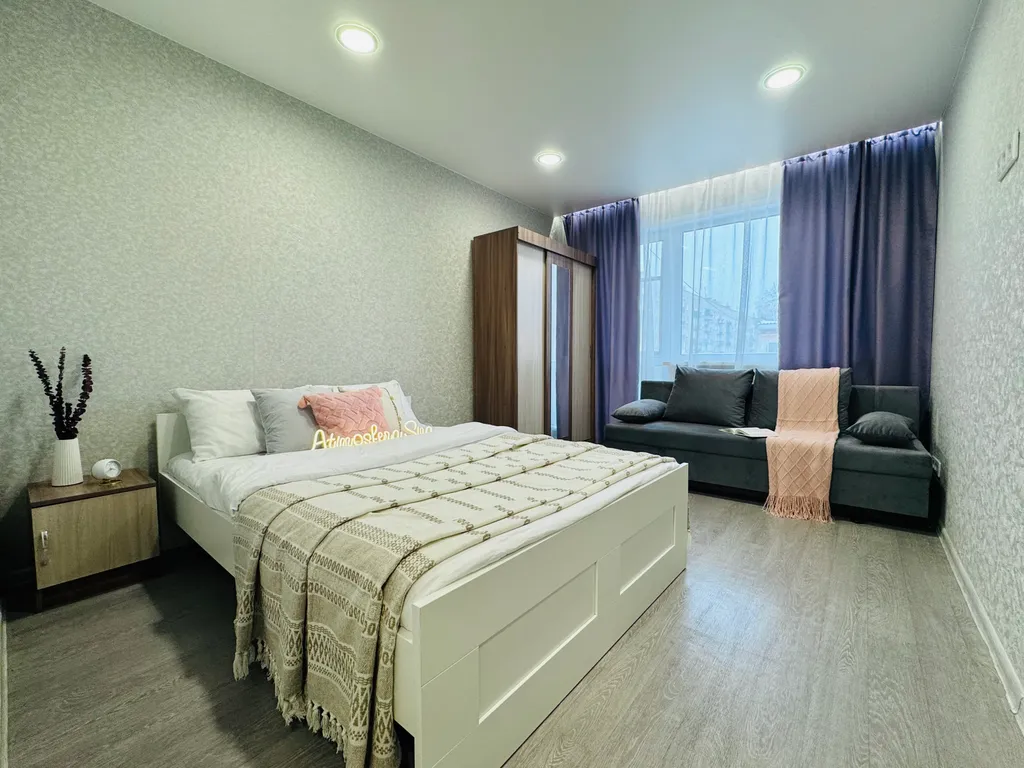 Квартира Квартира Просторная двушка в центре — Новосибирск