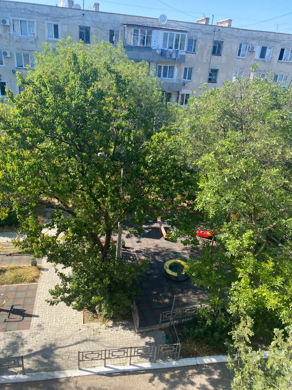 Квартира 3-комнатная Квартира — Севастополь