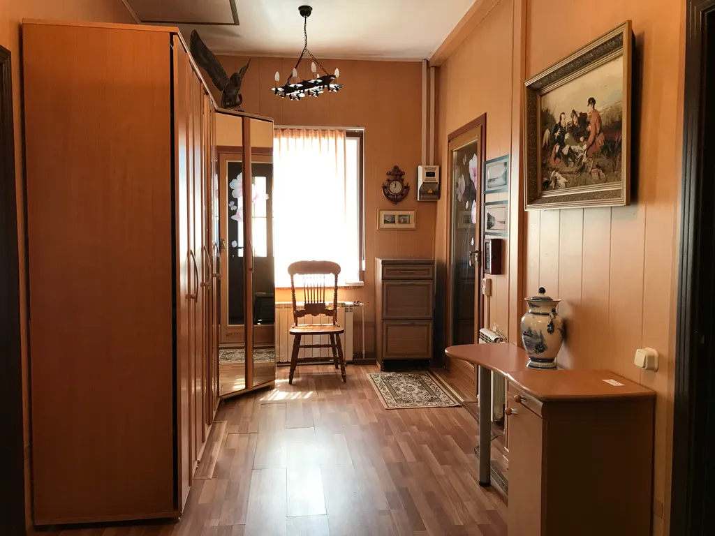 Уютный дом в тихом районе центра города