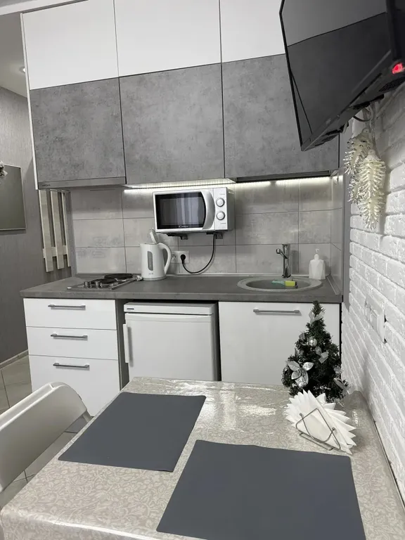 Новая уютная студия в доме бизнес-класса Resident