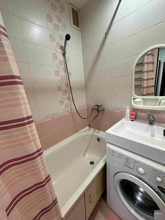 Квартира Квартира в Тракторозаводском районе с видом на Волгу — Волгоград