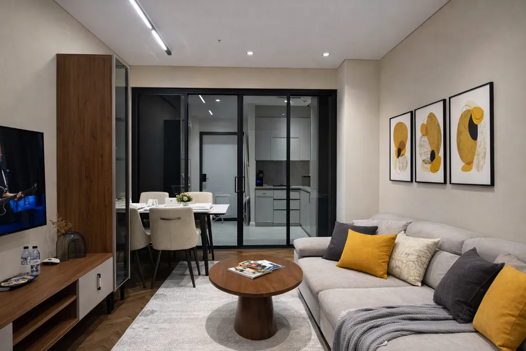 Просторная дизайнерская квартира с панорамным видом на город