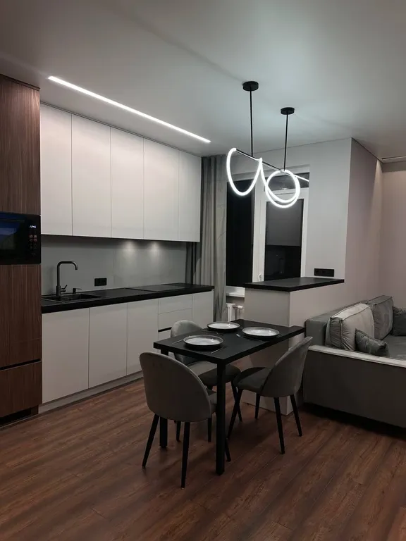 Уютная дизайнерская квартира