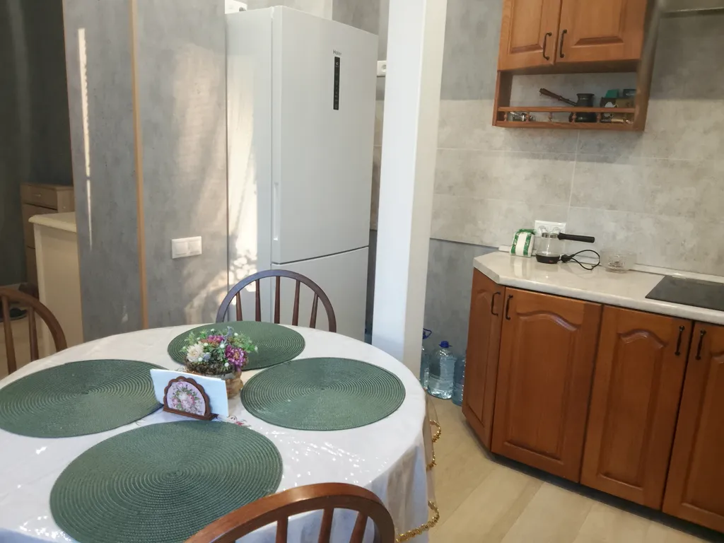 2-х комнатная квартира в центре Сухума