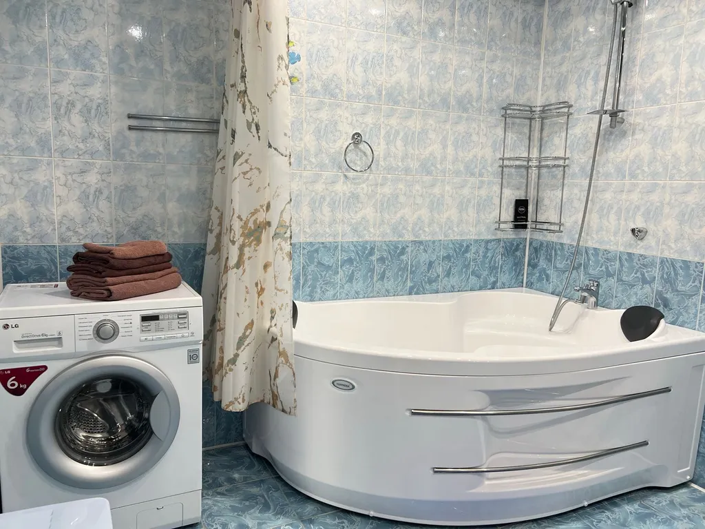 Большая квартира рядом стадион Амур