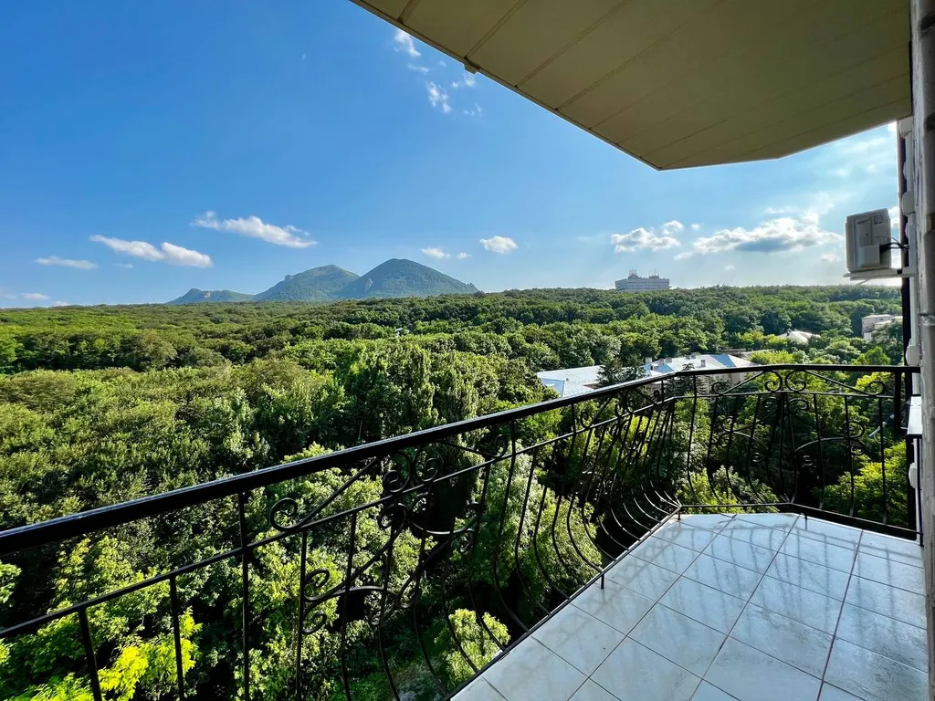 Уютная квартира в центре курортной зоны — аренда посуточно в Железноводск