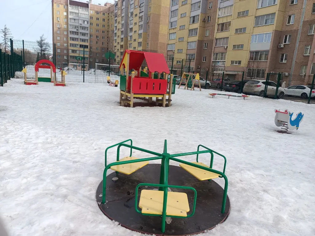 Уютная 1-комнатная квартира напротив областной больницы