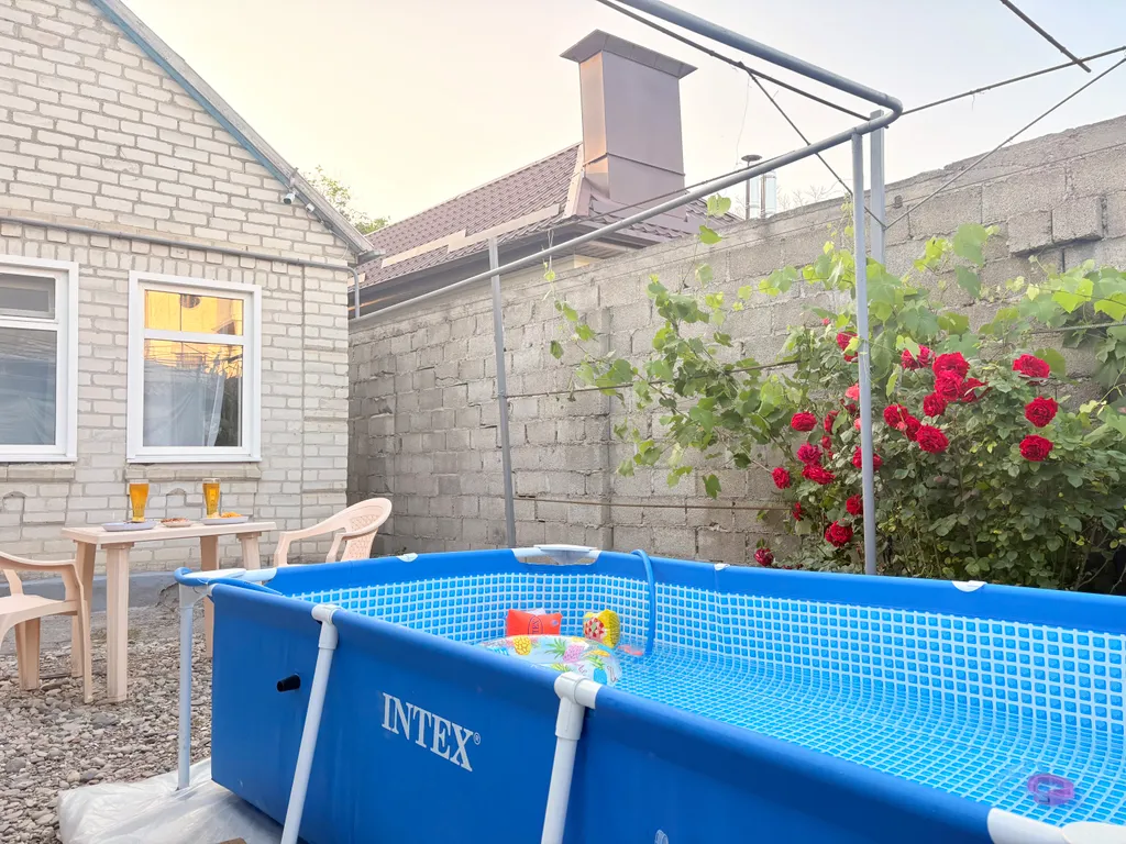 Уютный дом-студия в тихом районе с парковкой и мангальной зоной