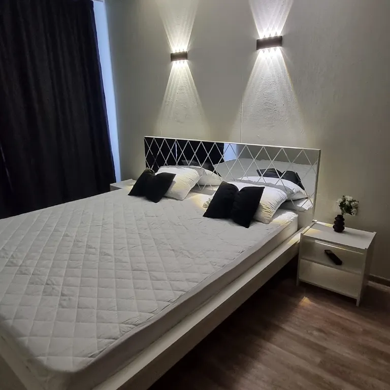 Двухкомнатная квартира комфорт класса-4 раздельных спальных места — аренда посуточно в Асбест