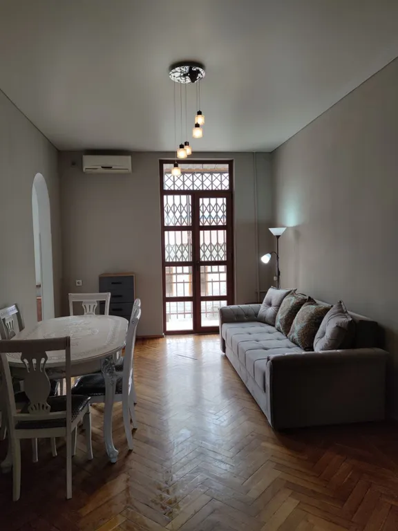 3-комнатная квартира в центре — аренда посуточно в Сухум