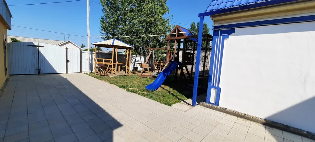 Бюджетный 2х комнатный домик на 6 мест