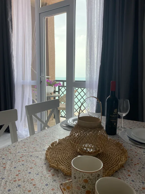 Апартаменты на набережной с видом на море