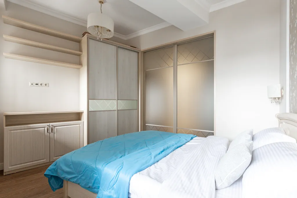 Просторная квартира с балконом и видом на море в ЖК Посейдон