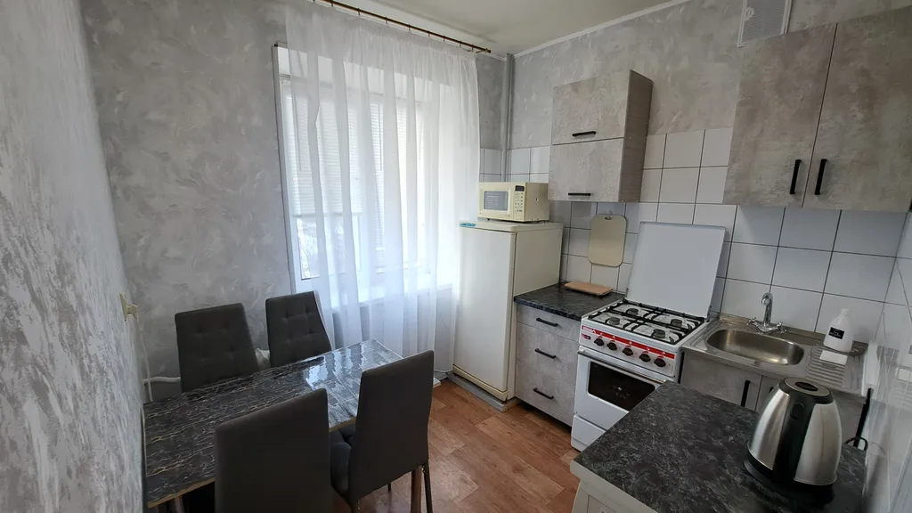 Уютная двухкомнатная квартира Ленина 95