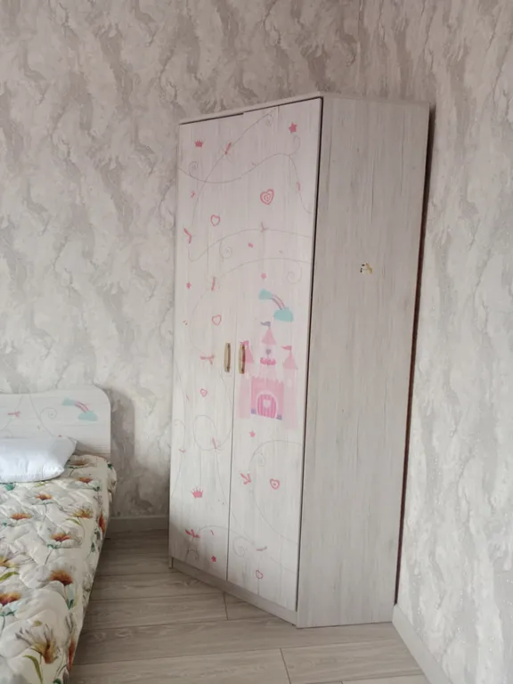 Большая квартира с индивидуальным отоплением на Палестине