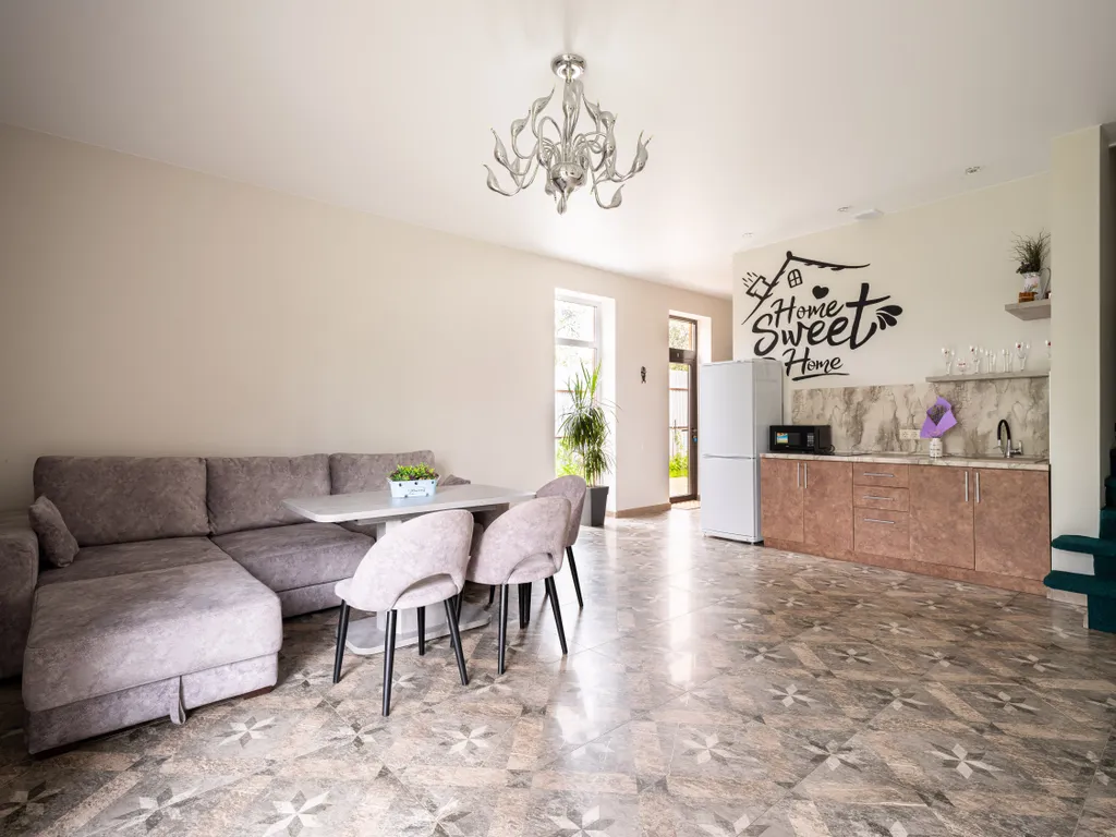 Уютный и современный коттедж вдали от городской суеты — аренда посуточно в Химки