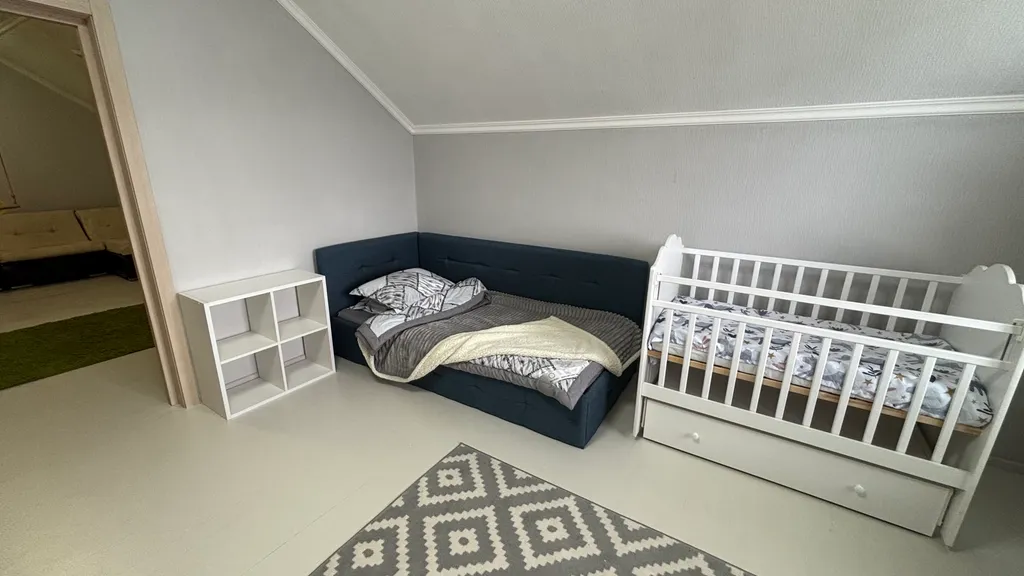 Дом в Анапе с банным чаном для дружной компании в окружении сада