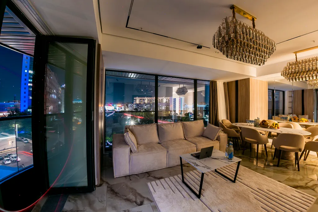 Шикарная и светлая квартира в NRG U Tower