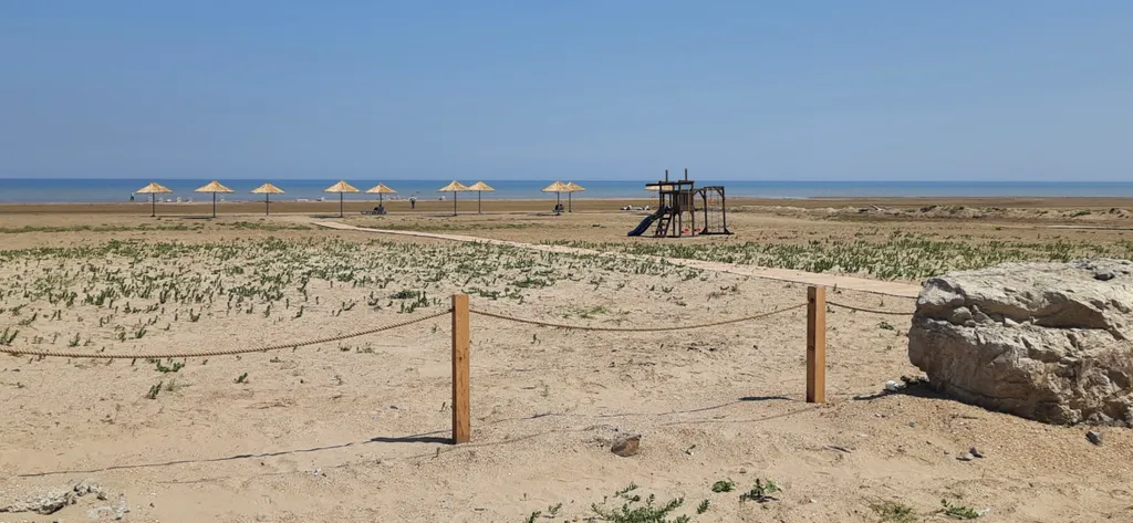 Домик у моря