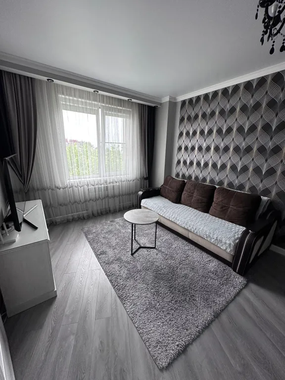 Квартира с балконом на центральной улице города — аренда посуточно в Туапсе