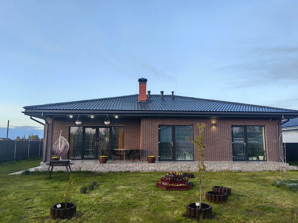 Нoвый уютный коттедж