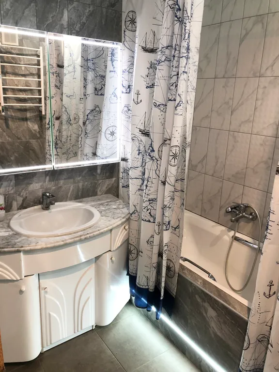 4-комнатный Дом