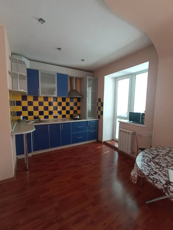 Квартира Отличная студия у G Drive арены — аренда посуточно в Омск