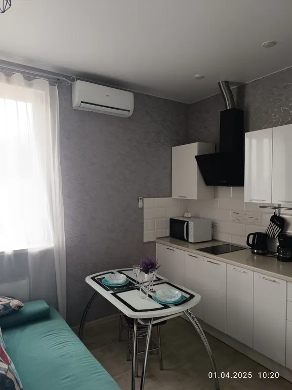 Студия на берегу моря