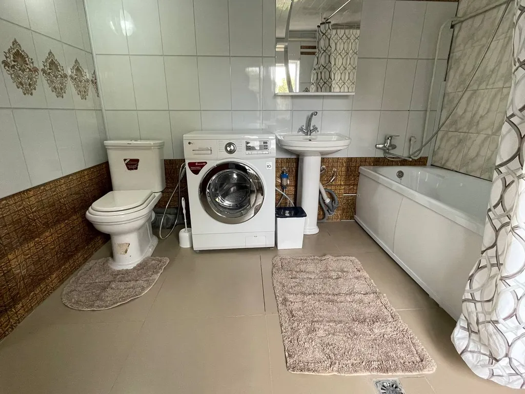 Коттедж Уютный дом в центре города — Дербент