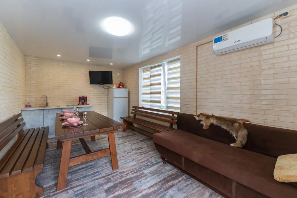 Коттедж Дом с баней и бассейном — аренда посуточно в Янтарный