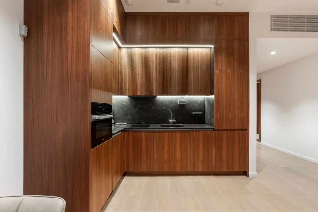 Студия для двоих на 74 этаже с панорамным видом