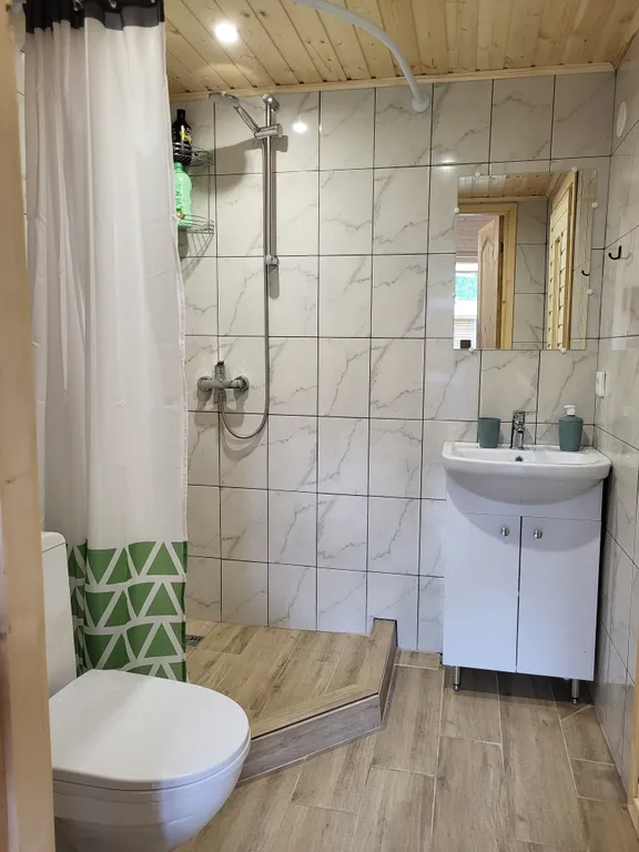 Домик с банькой у реки N4