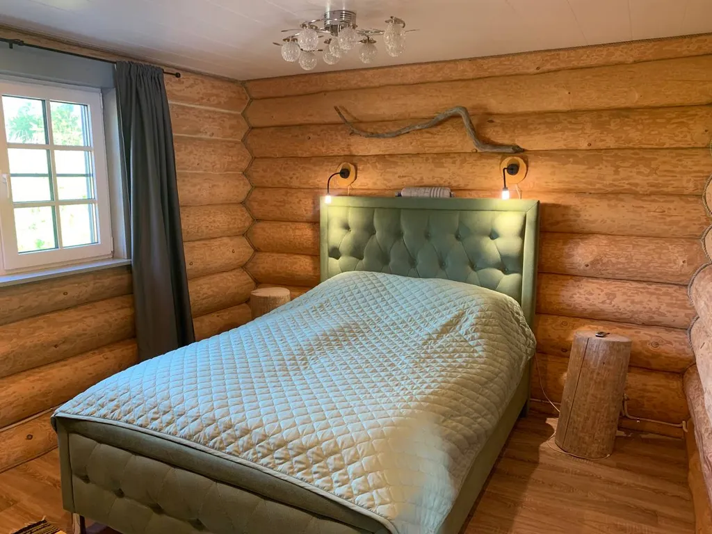 Коттедж Дом с видом на озеро — Крошнозеро