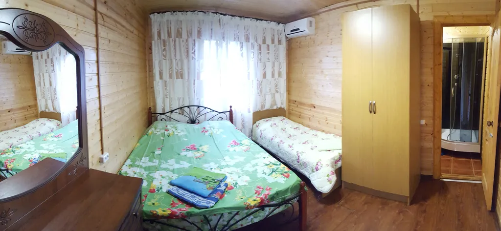 Трехместный номер со всеми удобствами