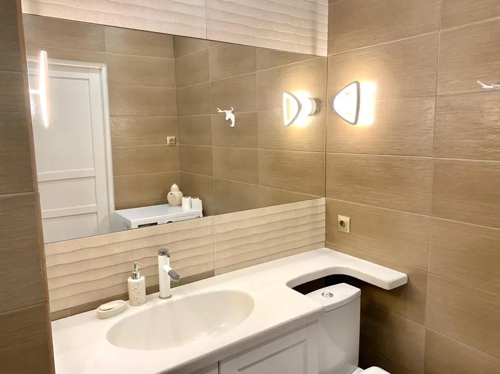 Апартаменты в ЖК Миллениум парк! С видом на театр!