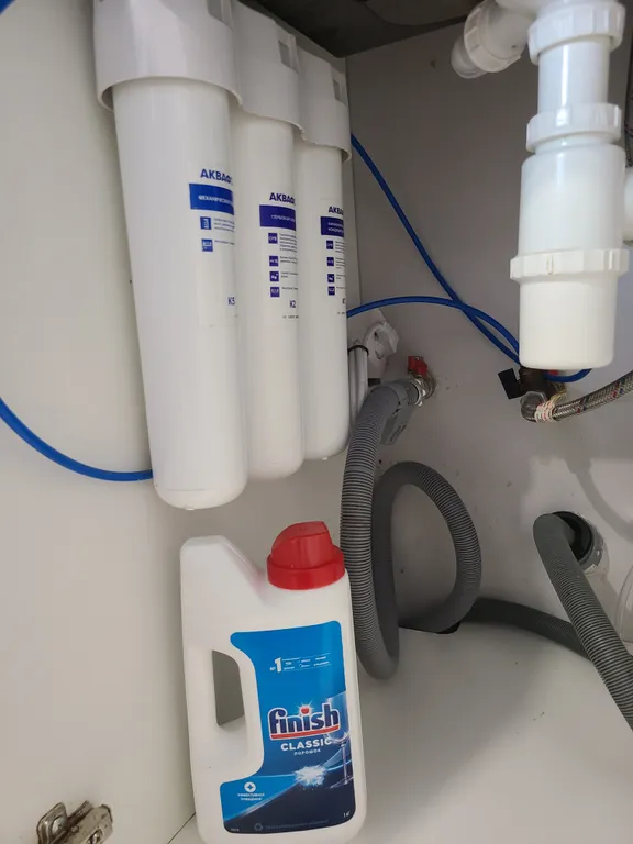 Новострой с видом на море