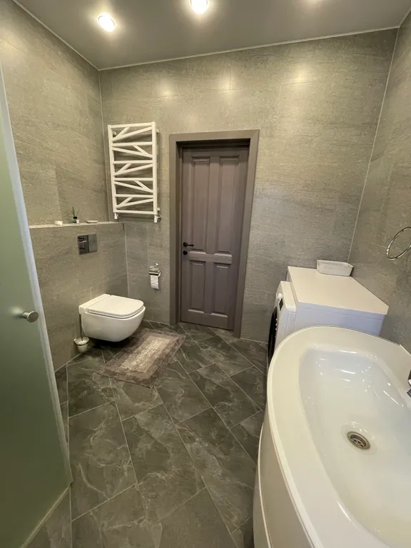 Загородный дом с баней и бассейном