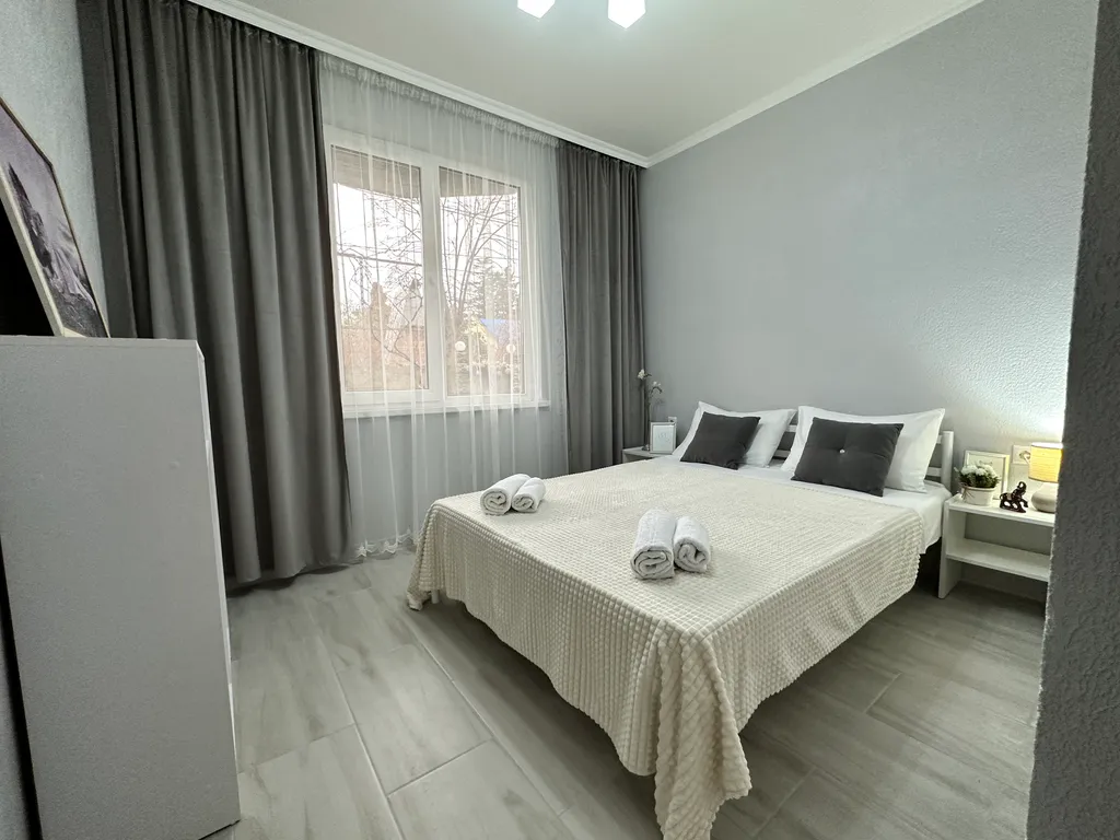 Квартира Комната — аренда посуточно в Лоо