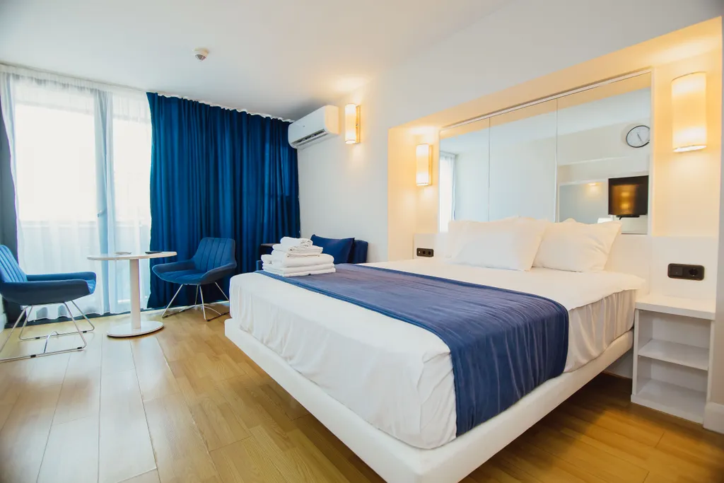 Апартамент с видом на море первая линия orbi city