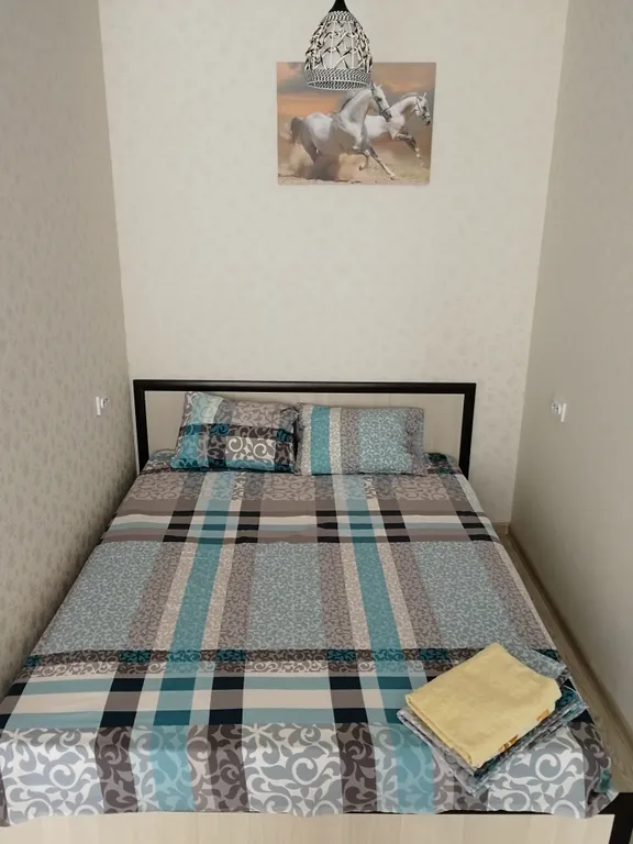 Около Дворца пионеров