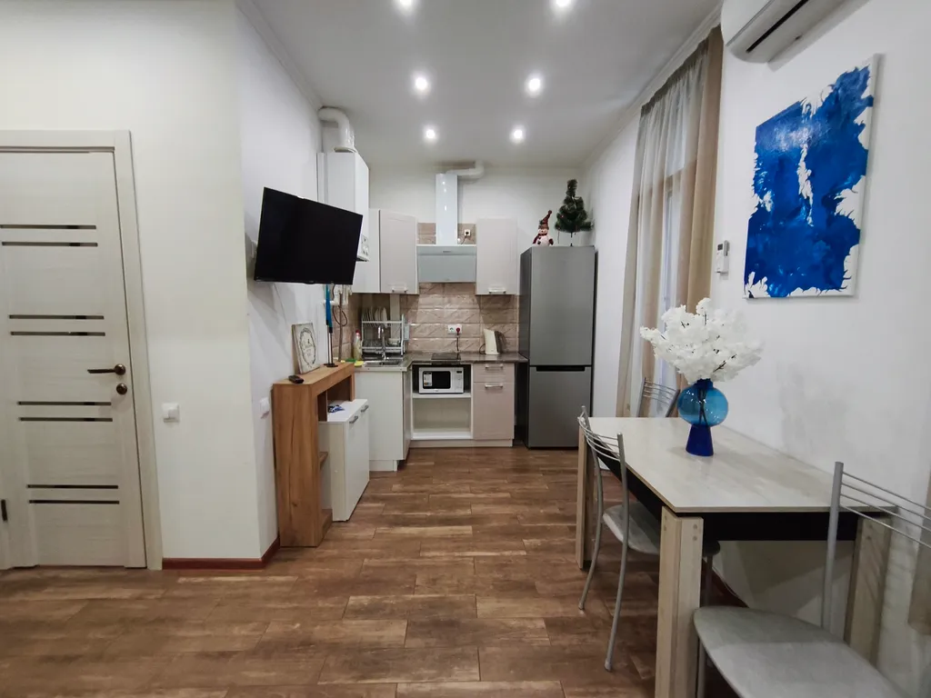 Современная студия в горах