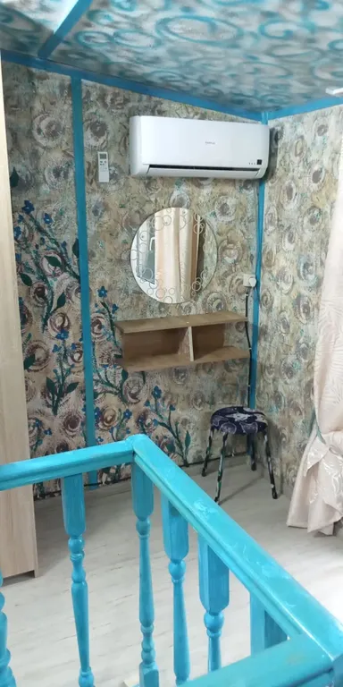 Уютный дом в тихом месте в лесу