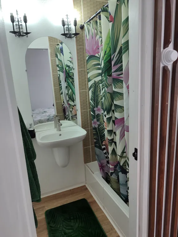 Уютный домик в тихом районе