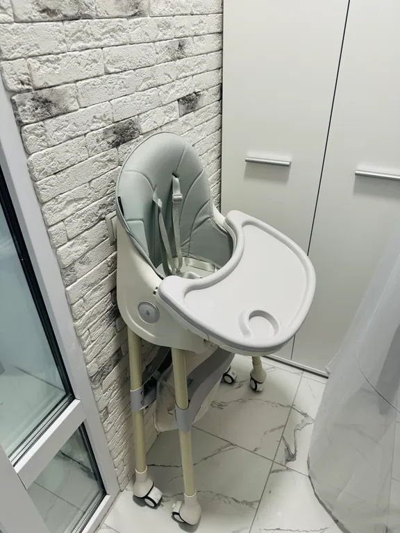 Прекрасная стильная квартира Инь янь