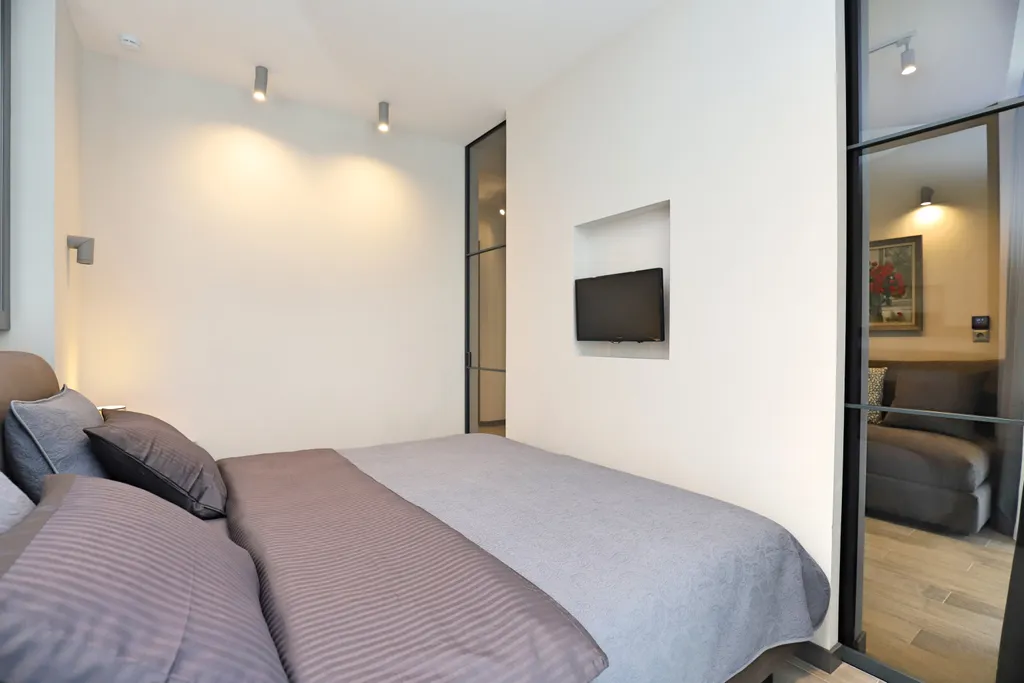 Апартаменты у моря ЖК «Зазеркалье» Ялта