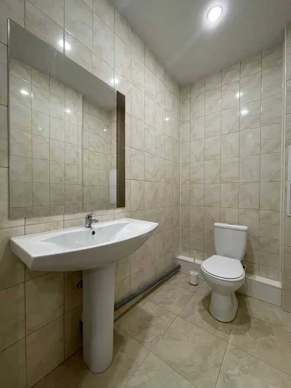 Просторная квартира-студия в центре