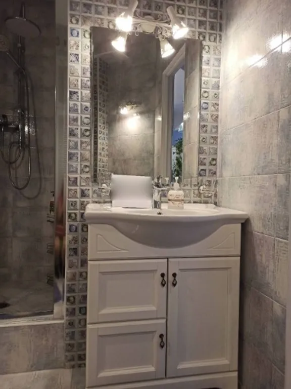 Студия в жк сколковский