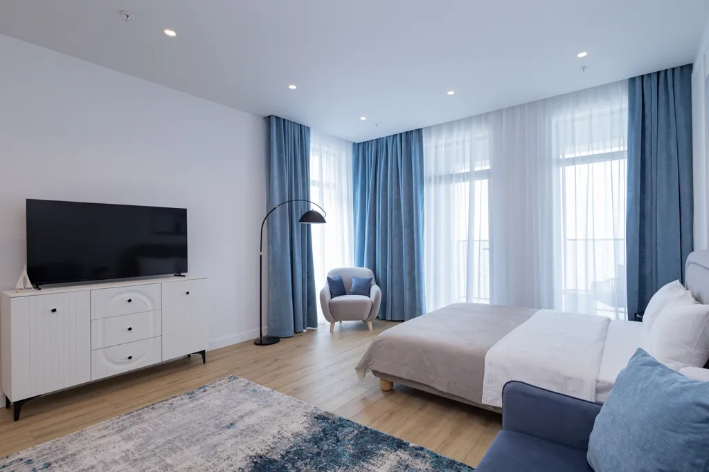 Небесная дымка с панорамным видом на море