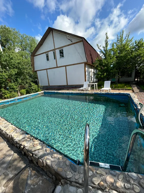 Котедж для вечеринок