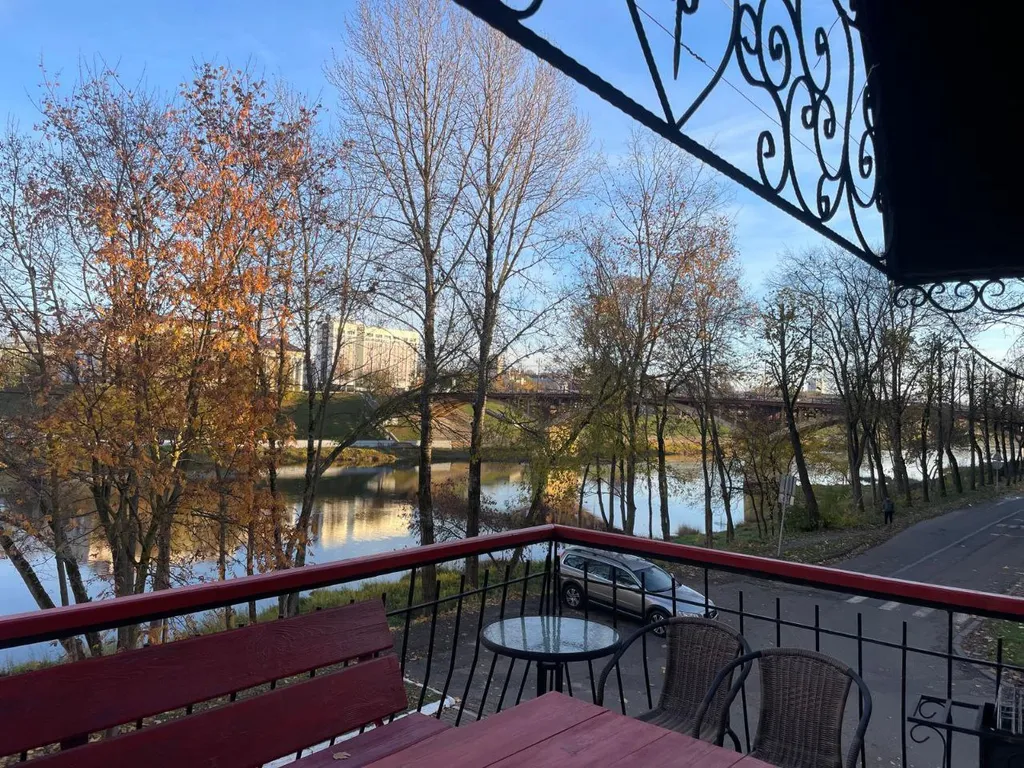 Гестхаус / 3 комнаты с балконом /центр